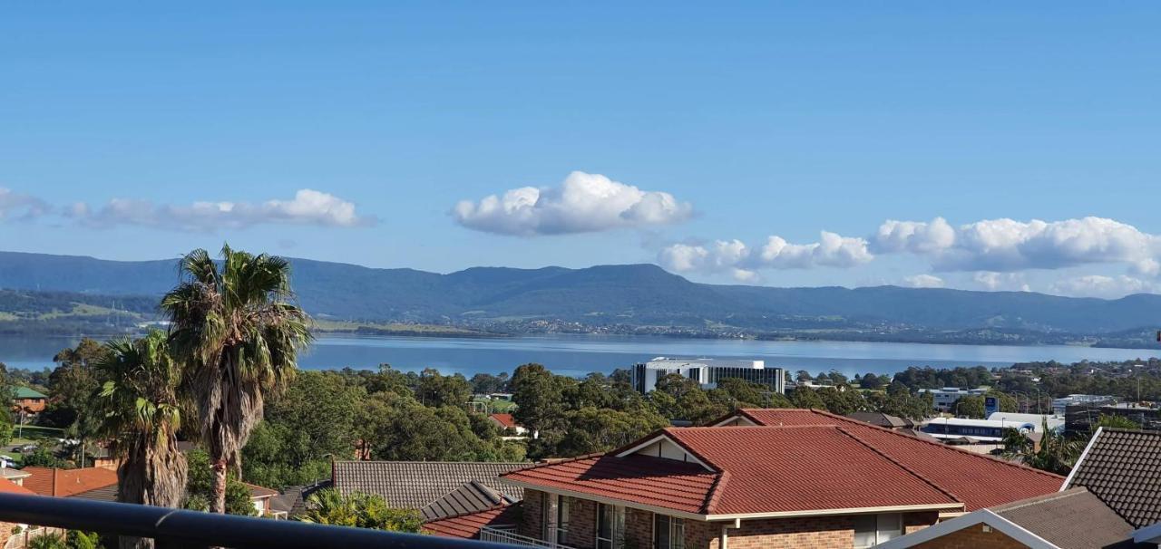 Holiday home Shellharbour. Ocean, And Mountain View Shellharbour